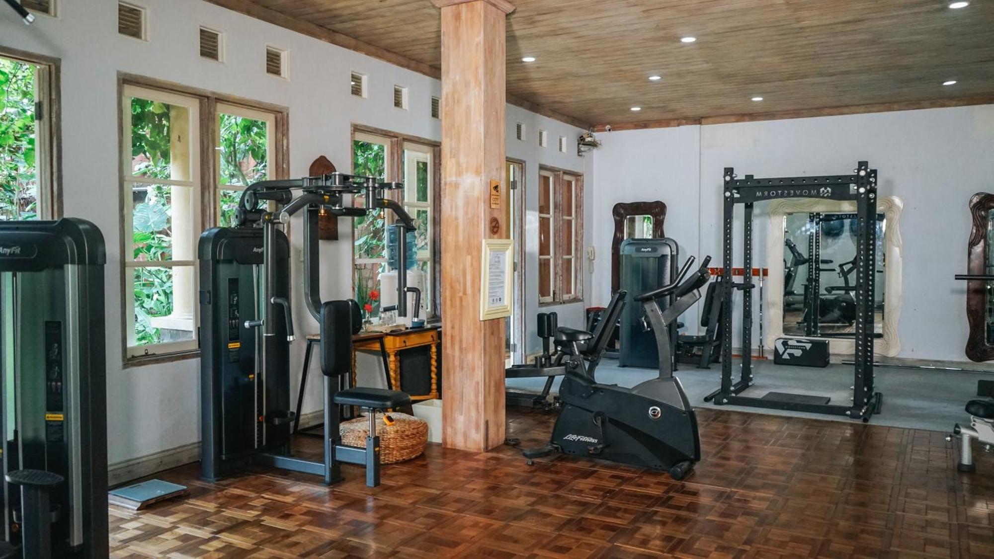 Kayu Arum Resort Salatiga Buitenkant foto