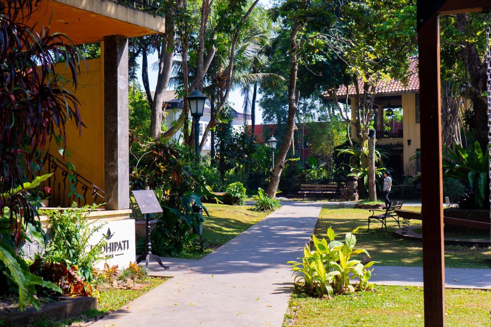 Kayu Arum Resort Salatiga Buitenkant foto